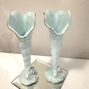 Vintage Seashell Vase (2)