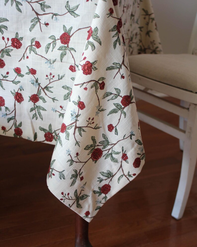 Square cotton-linen red floral table cloth, perfect as a mahjong table cover, card tablecloth, or festive Christmas table cloth. Washable, reusable, and eco-friendly, this cloth elevates your game nights while protecting your table. A William Morris-inspired floral print adds timeless elegance for holidays, rehearsal dinners, or casual meals. A durable and stylish game table cloth for poker, bridge, or everyday gatherings.