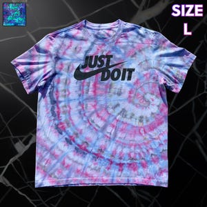 Lilac Sea 1 of 1 Ice Dyed Spiral Tee (Size L)