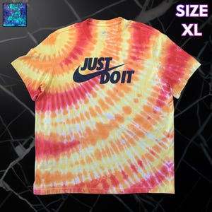 Hot Waves 1 of 1 Tie-Dyed Tee (Size XL)