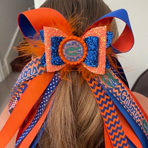 Florida Gators Streamer bow with a faux leather bow