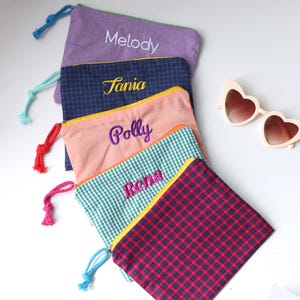 Neceser personalizado, neceser a cuadros, neceser suave, neceser moderno, neceser con cremallera de cuerda, bolsos coloridos