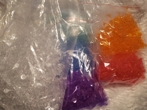 Plastic keychain connector, keychain snaps