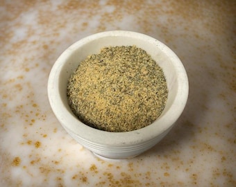 Gourmet Chicken Seasoning: Garlic, Onion, Thyme & Spices