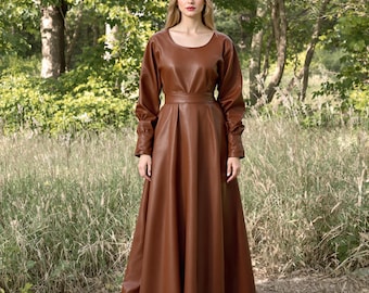 Medieval Leather Dress: Renaissance Gown, Fantasy LARP Cosplay