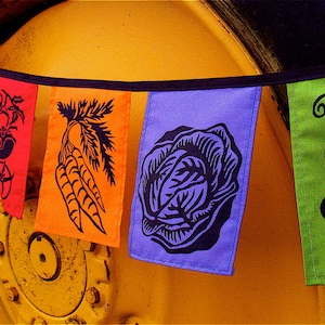 Vegetable Flags - Vegetable Bunting - Garden Flag - Garden Gate Decoration - Farm Art - Kitchen Garden Art - Veggie Banner- Market Flags