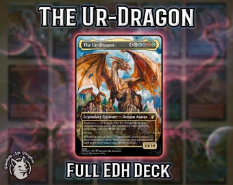 Op de afbeelding: Een Magic: The Gathering-kaart met een gedetailleerde illustratie van een draak met oranje vleugels en een bruin lichaam. De kaart heeft de titel "The Ur-Dragon" en bevat tekst die de vaardigheden beschrijft. De kaart maakt deel uit van een "FULL EDH DECK".