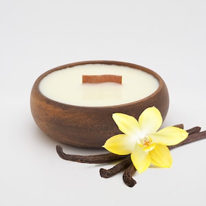 Vanilla Bean Candle in Reusable Acacia Bowl Hawaiian Tropical Beach Theme Best Smelling Vanilla Wooden Wick Candle in Wood