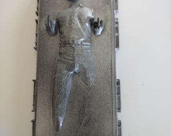 1 Druck Star Wars Han Solo in Carbonite Flipping off Empire Sammelfigur