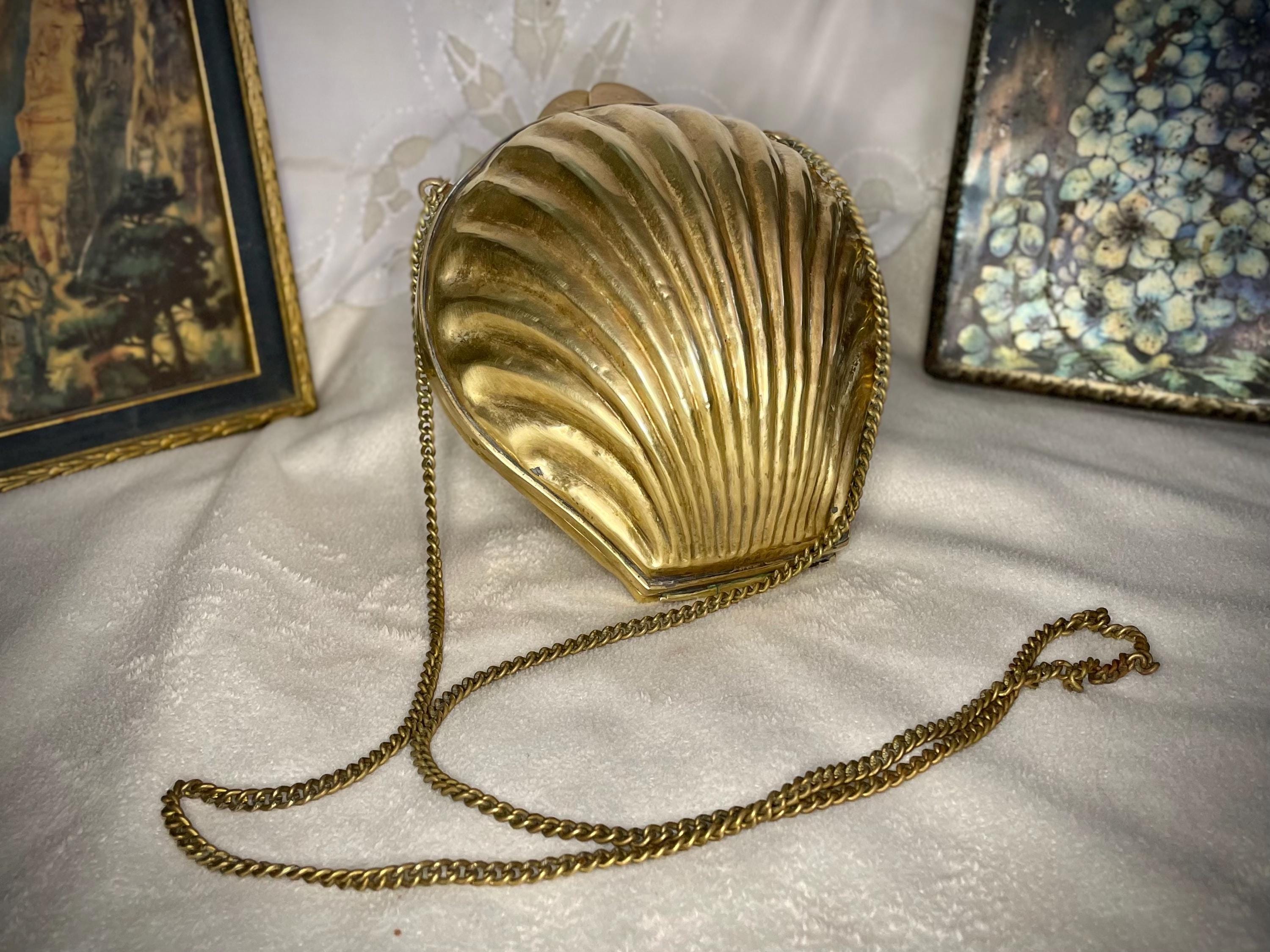 Borsa a conchiglia vintage in ottone