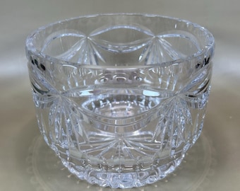 Noble Excellence 24% Lead Crystal Bowl - Hand Cut Duchess Pattern - 5.25" dia.