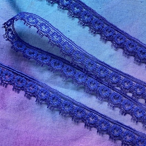 2 yards x 1/2" breed vintage koningsblauwe platte kanten rand smal hartvormig ontwerp ongebruikelijk uitstekende staat picorand delicaat