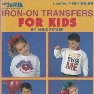 16 décalcomanies thermocollantes pour enfants, dépliant artistique de loisirs 1484, copyright 1993, millésime 1993, jamais utilisé en excellent état, coeurs, lapins, lézards