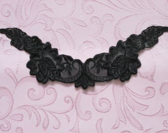 Lovely Applique Black Victorian Lace Neckline 10" x 3 1/2" Unique V-neck