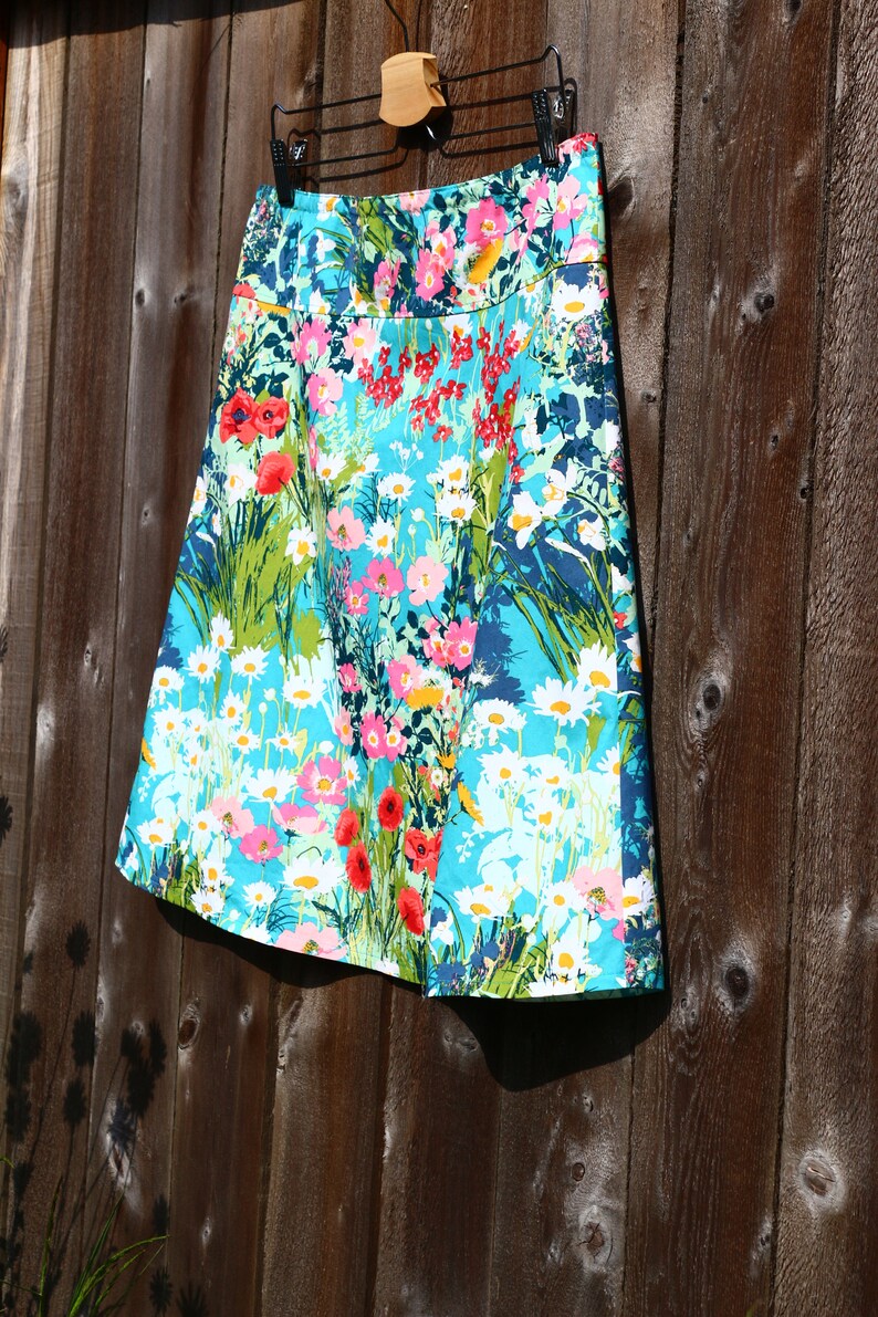 Custom made in all sizes Wildflower A-Line skirt and lengths Poppy skirt Floral skirt Skirt Simple A-line