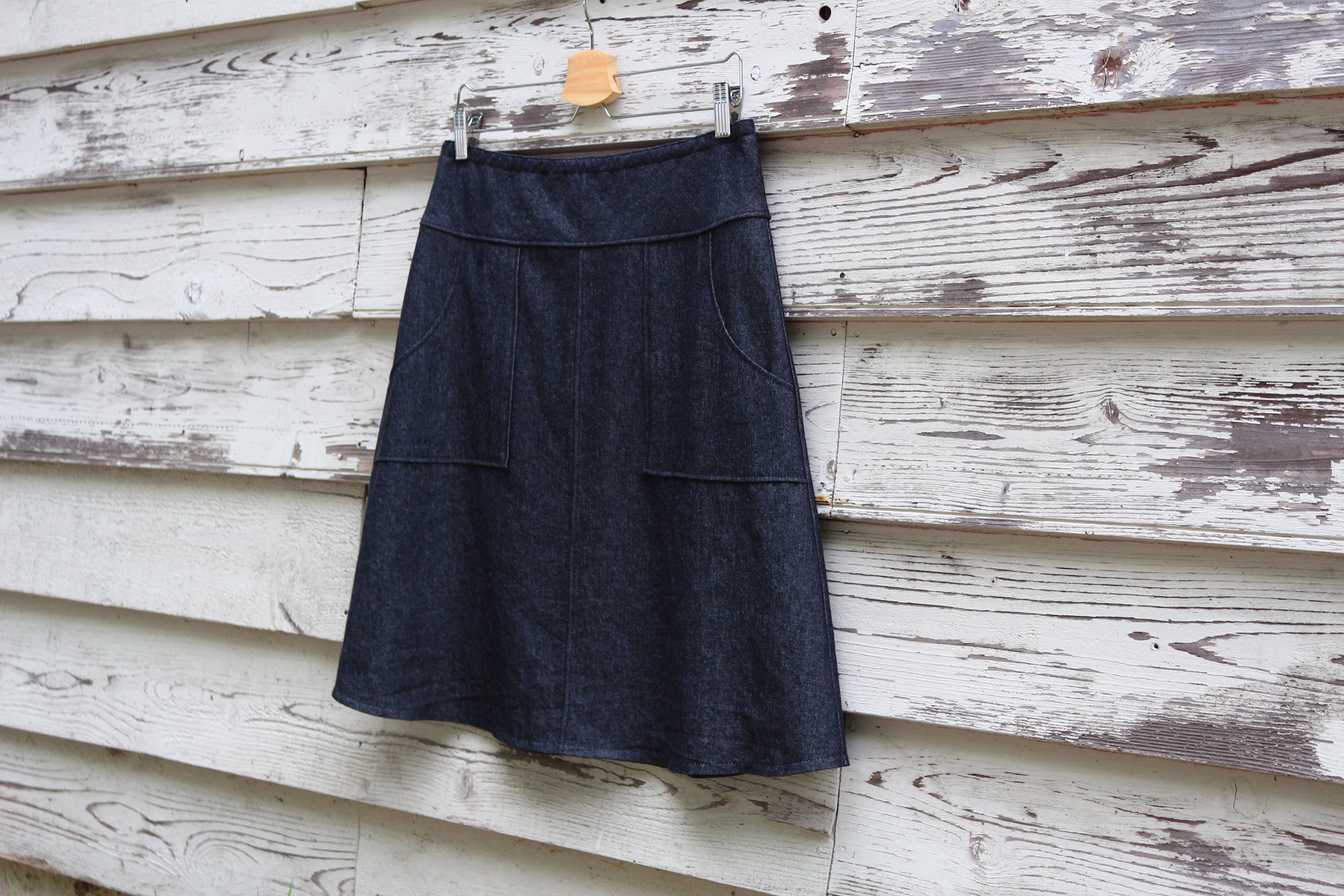 Split A-Line Skirt丨Urbanic | Most Favourite