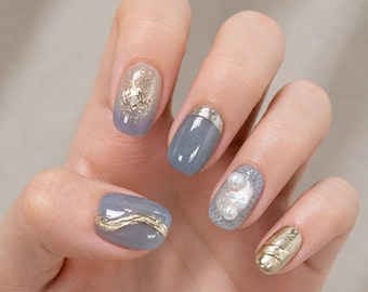 Stofblauwe parelmoer gouden chroom gelnagels | Plaknagels | 100% handgemaakte nagels | 3D bloemnagels | Nail art | Kunstnagels | Ronde nagels