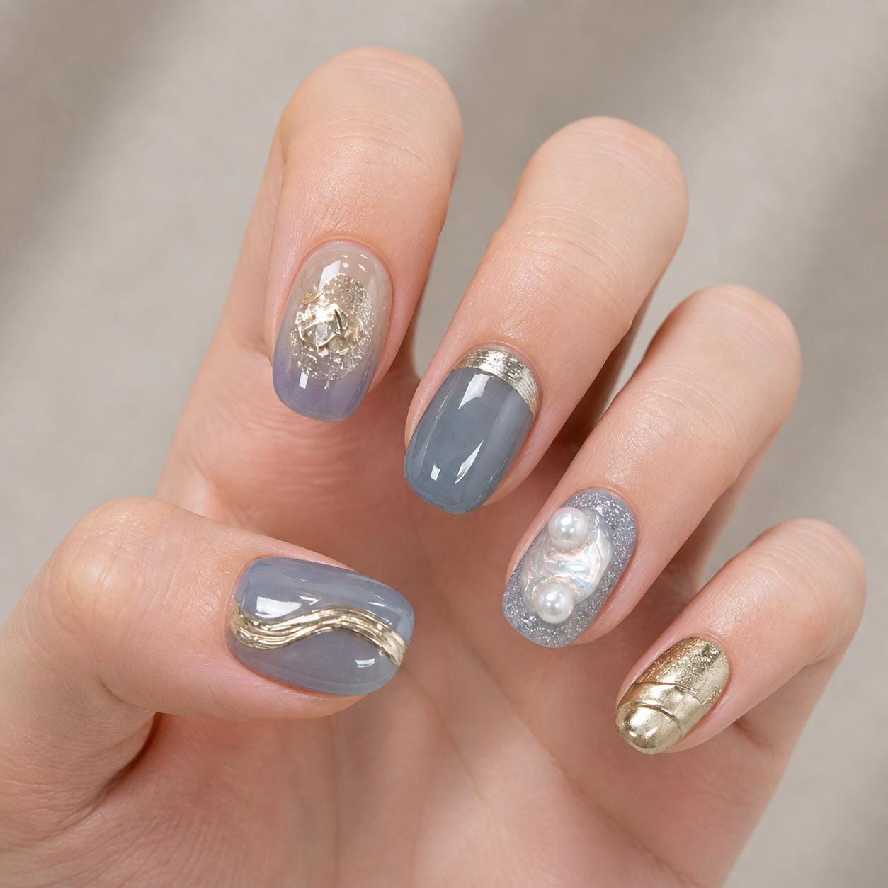 Dusty Blue Pearl Gold Chrome Gel Nails Press on Nail 100% Handmade Nails 3D Flower Nails Nail Art Fake Nails Round Shape Nails