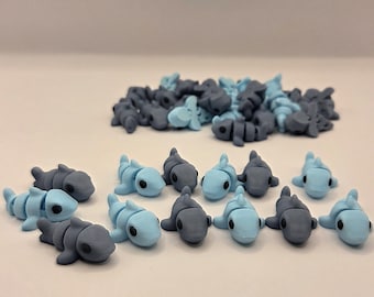 Shark Flexi | Flexi Bundle | 3D Printed | Tiny Poseable Figurines | ~1 Inch | Desk Pets | Sensory Fidget Toys | Ocean Lover Gift