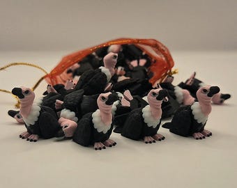 Vultures Flexi Bird Bundle | 3D Printed Mini Vultures ~1 Inch | Anxiety Fidget Pocket Pal | Bird Lover Gift | Desk Pet | Sensory Aid for Adu