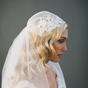 Lace Wedding Veil, Juliet Cap Veil, Lace Bridal Veil, Corded Lace, Kate Moss Cap Veil, Ivory Veil, Cathedral Veil, 1920&#39;s Veil, 1550