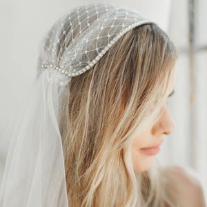 GOLD Juliet Cap Veil-Crystal Edge Veil-Ivory Tulle Veil-Gatsby Headpiece-BOHO Veil-Bohemian Crown-Halo Crown-Flapper Headpiece- 1208