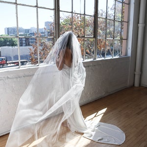 Cathedral Veil, Wedding Veil, Classic Bridal Veil, Fingertip Veil, Long Veil, Chapel Veil, Waltz Veil, Simple Veil 0802 image 4