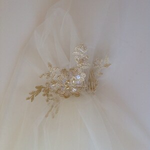 Juliet Cap Veil|Anpassad slöja av Veiled Beauty|Guldfärgad spetsapplikation - Lång spetsslöja - Kapelllängd slöja - Katedrallängd - Boho slöja - 1109 bild 6