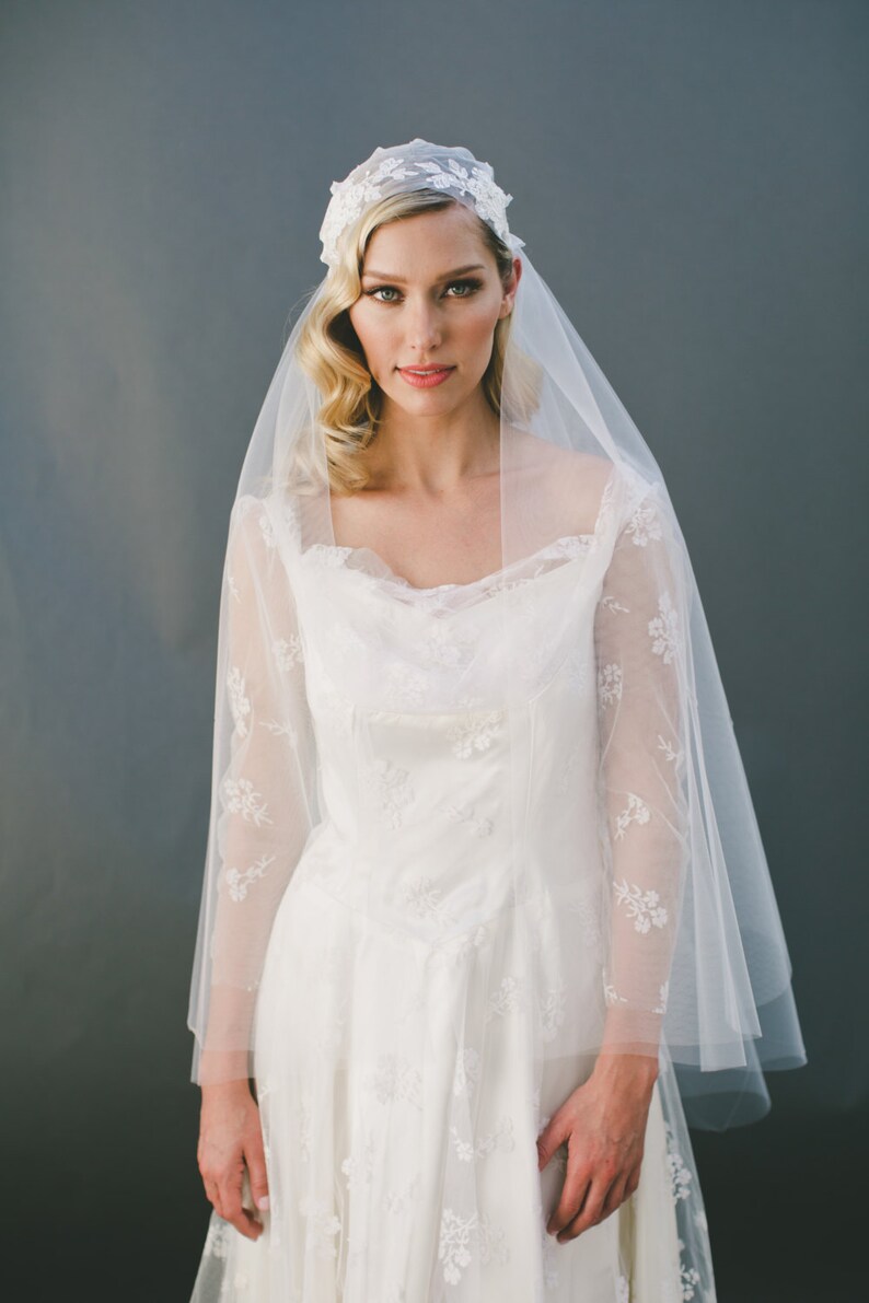 Corded Lace Cathedral Veil Ivory Veil 1550 Lace Wedding Veil Lace Bridal Veil Juliet Cap Veil 1920/'s Veil Kate Moss Cap Veil