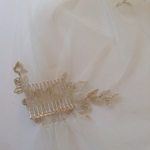 Juliet Cap Veil|Anpassad slöja av Veiled Beauty|Guldfärgad spetsapplikation - Lång spetsslöja - Kapelllängd slöja - Katedrallängd - Boho slöja - 1109 bild 10