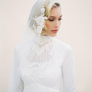 Mantilla Wedding Veil, Cathedral Lace Veil, Lace Bridal Veil, Partial Lace Veil, Spanish Veil, Soft Wedding Veil, Lace Church Veil, 1526