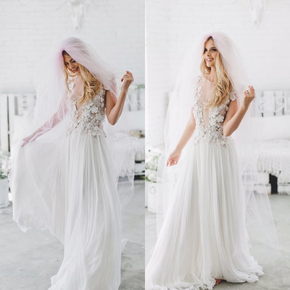 Blush Veil, Chapel Veil, Cathedral Veil, Simple Wedding Veil  display picture 2