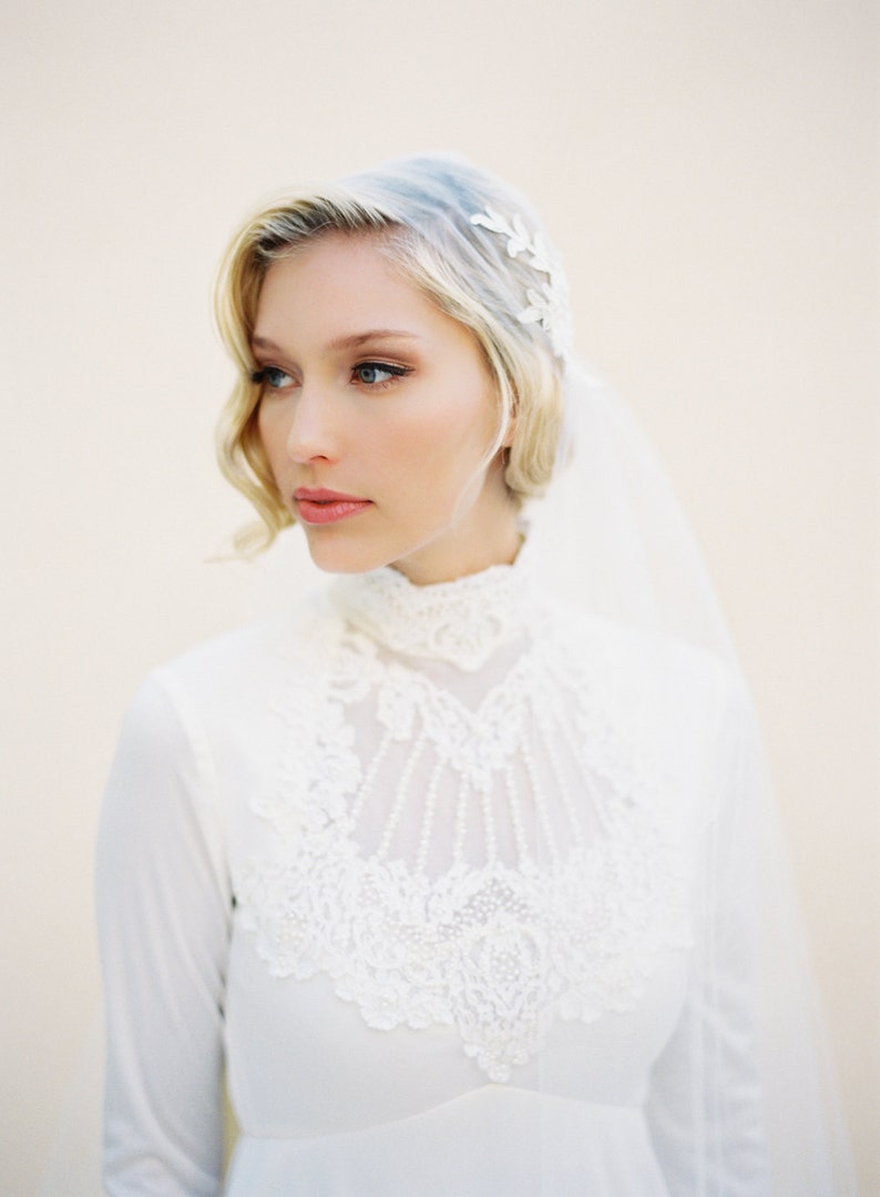 Juliet Cap Veil-Boho Veil-Bohemian Crown-Halo Crown-1920s Bride-1920s Headpiece-Chapel Length Veil Soft Wedding Veil-Lace Applique-1514 image 2