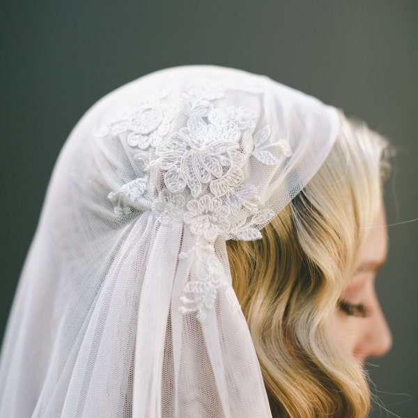 Juliet Cap Veil-Eyelash Fringe Lace-1920s Headpiece-English Net Veil-Gatsby Headpiece-Halo Crown-Bohemian Crown-Boho Veil-Veiled Beauty 1519