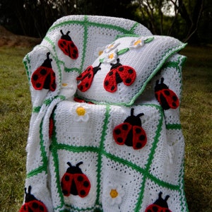Ladybug Afghan & Pillow Set Crochet Pattern PDF Download,Lady Bug Afghan,Lady Bug Blanket,Crochet Ladybug Applique,Ladybug Pattern Crochet