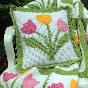 Tulip Afghan & Pillow Set Crochet Pattern PDF Download,Tulip Crochet Blanket,Floral Afghan Pattern,Tulip Applique,Tulip Afghan Crochet PDF image 3