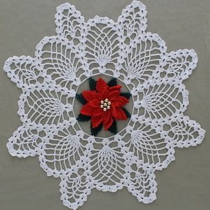 Poinsettia Pineapple Doily Crochet Pattern PDF Download,Poinsettia,Christmas Crochet Pattern,Size 10 Thread Crochet,Holiday Pattern,Lace PDF