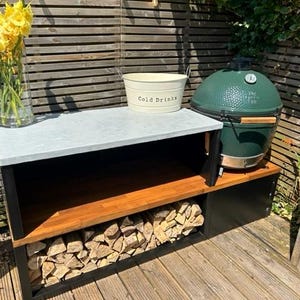 Outdoor kitchen microcement big green egg