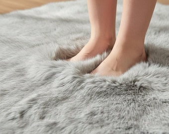 Ultra Soft Faux Fur Shaggy Rug | Plush Cozy Carpet
