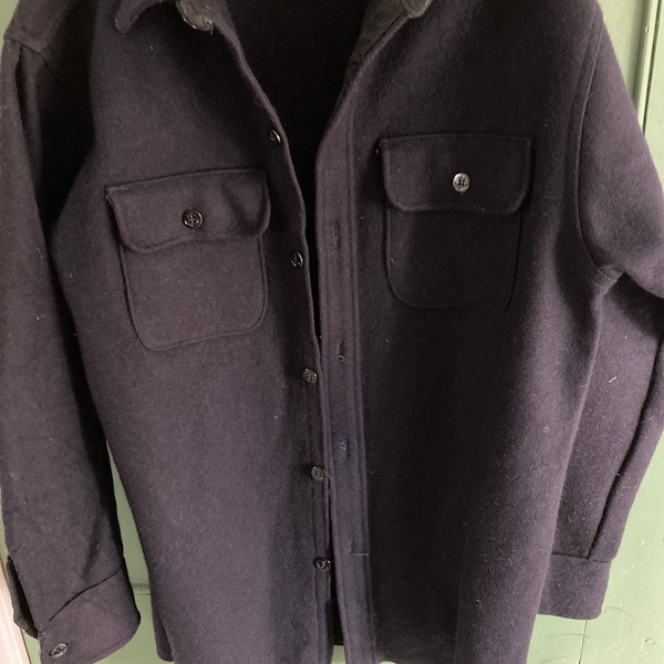 Vintage navy wool over shirt size m