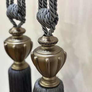Vintage Style Curtain Tassels: Bohemian Home Decor Tiebacks (Set of 2)