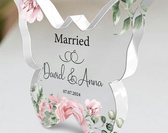 Custom Married Butterfly Acrylic Plaque Gift, Engaged Acrylic Plaque, Wedding Gift for Couple, Married Plaque Gift for Couple, Wedding Gift