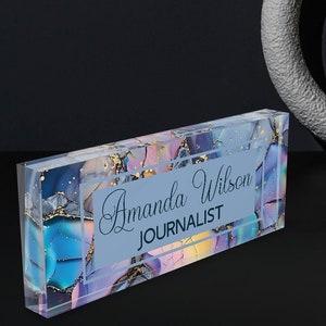 Custom Acrylic Desk Name Plate: Personalized Office Decor
