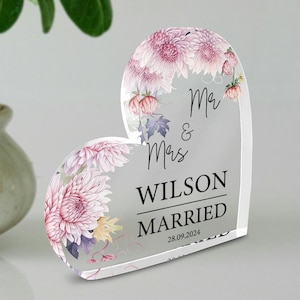 Custom Married Heart Acrylic Plaque Gift, Engaged Acrylic Plaque, Wedding Gift for Couple, Married Plaque Gift for Couple, Wedding Gift