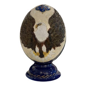 Hand-Painted Real Ostrich Egg – Unique Double-Sided Artwork