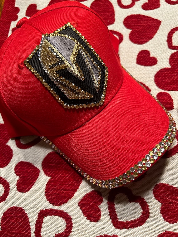 Vegas Golden Knights women’s rhinestone hat. Vegas Golden Knights White Rhinestone Logo Cowboy Hat FOCO main image 2