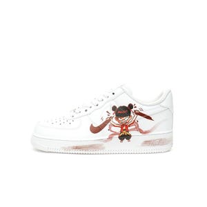 Custom Air Force sneakers with hand made painted Anime Broken logo sneakers Cartoon anime Spring colors