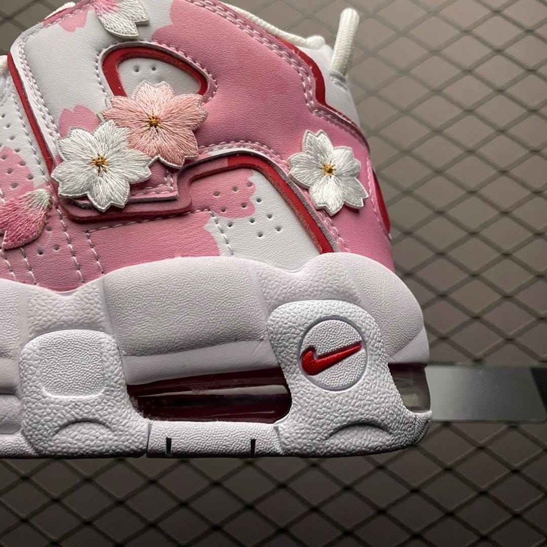 ナイキ アップテンポ カスタムモデル 桜 Custom Sneakers Custom Air More Uptempo Cherry Blossom