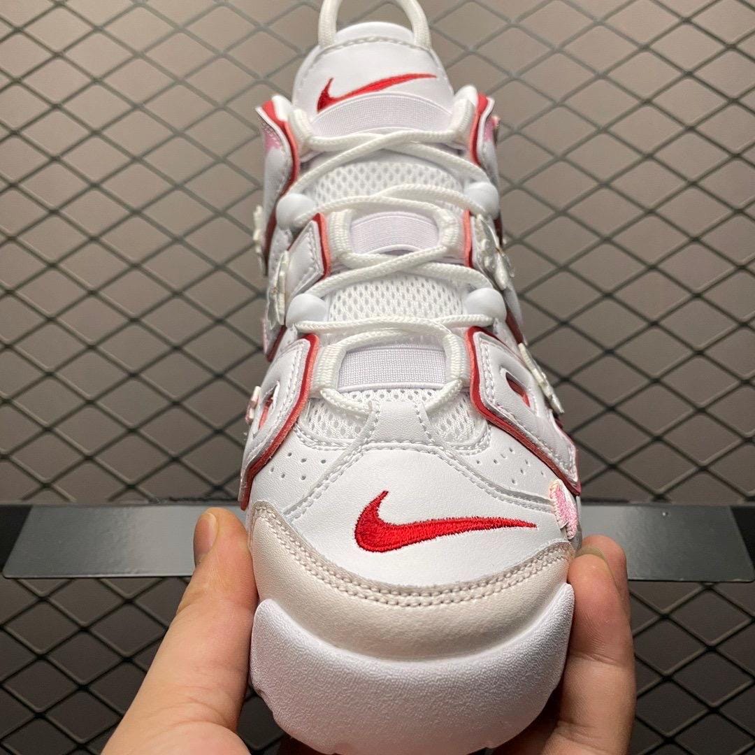 ナイキ アップテンポ カスタムモデル 桜 Custom Sneakers Custom Air More Uptempo Cherry Blossom