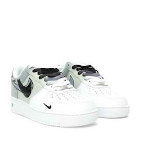 Custom low Air Force AF1 sneakers with hand made painted Graffiti sneakers shoes Anime